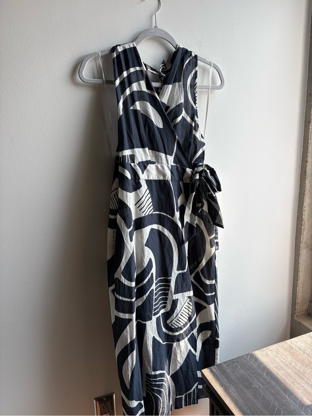 Zara Blue & White Sleeveless Wrap Maxi Dress with Abstract Print